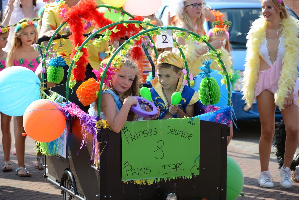 ../Images/Zomercarnaval Noordwijkerhout 2016 096.jpg